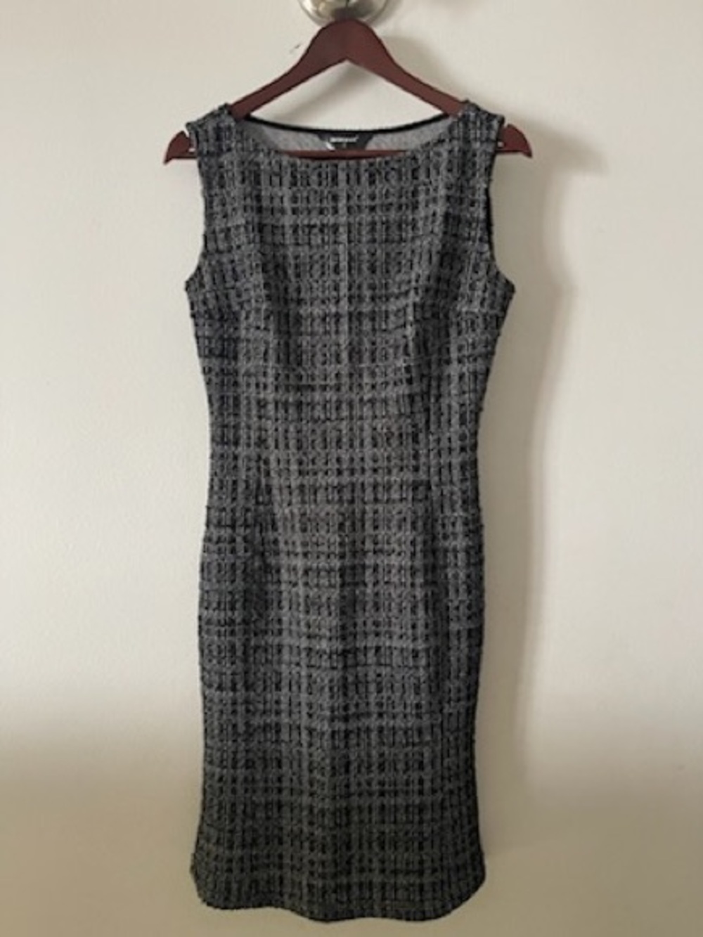 Women's Sleeveless Gray Tweed Sheath Dress Sz S
